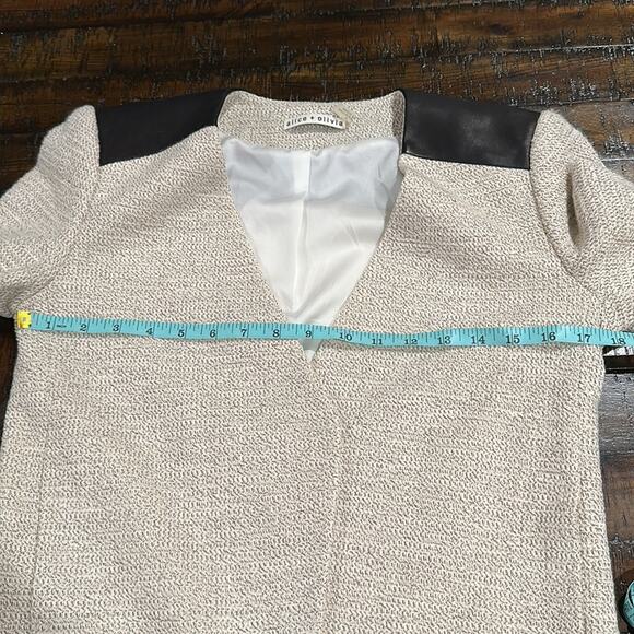 Alice + Olivia Evening Jacket sz 8 - Picture 9 of 12